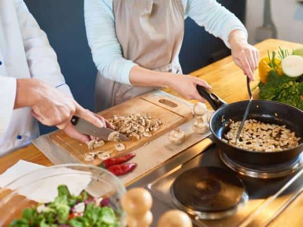 Cooking Party Planning: 4 Easy Steps