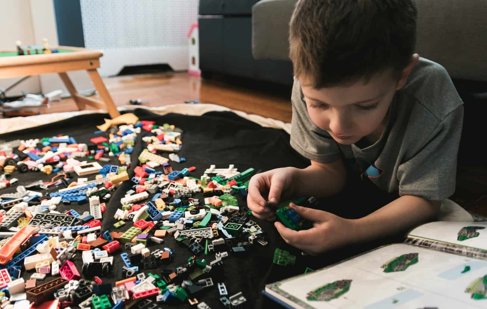35 best indoor activities for kids everythingmom