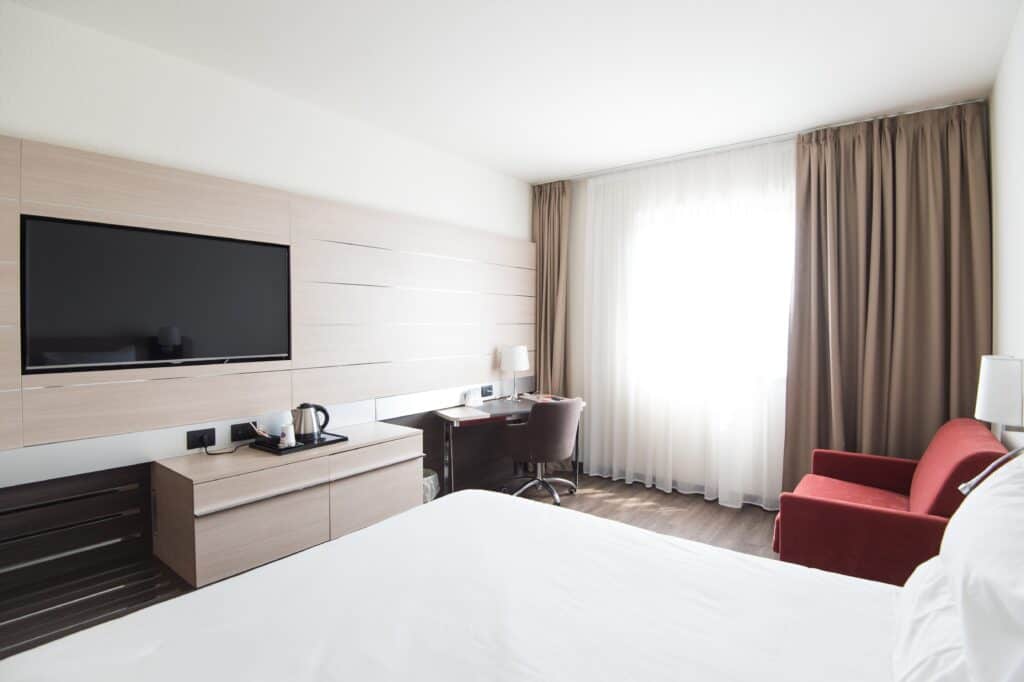 Reasons Why Adjoining Rooms are a Must on your Next Family Vacation