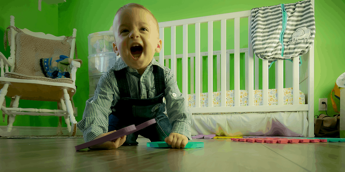 concertina baby gate