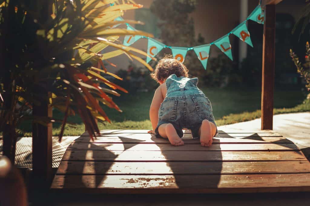 Best Retractable Baby Gates