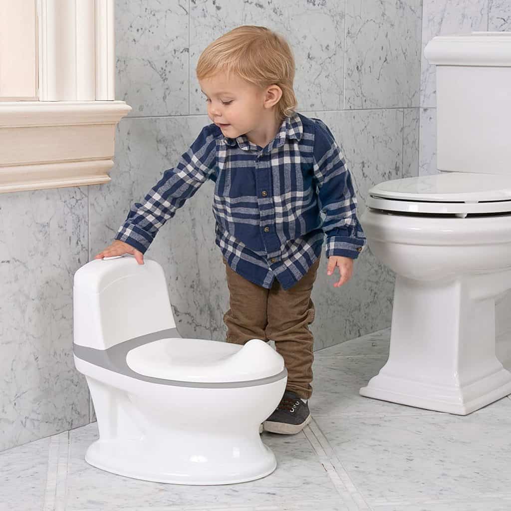 How to Potty Train a Boy? Guide for Moms EverythingMom